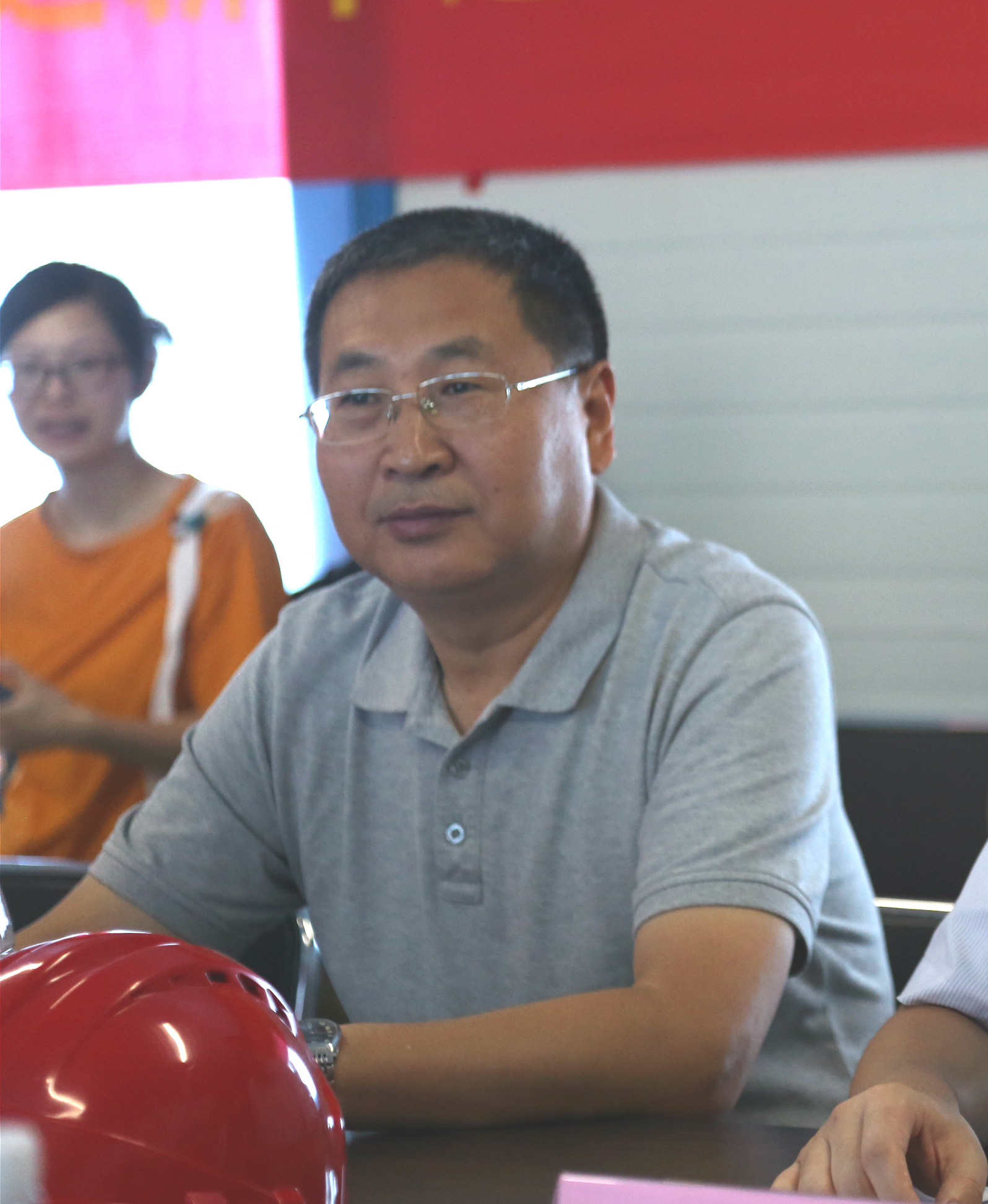 省住建廳二級巡視員、機關(guān)黨委書(shū)記楊洪海